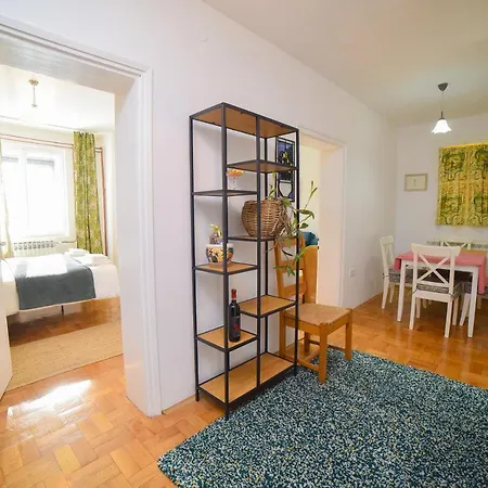 Stan Na Dan Goca Lägenhet Užice Exteriör bild